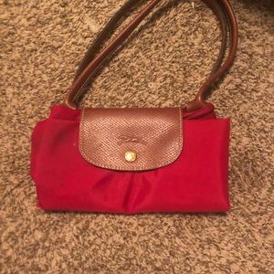 Red medium longchamp